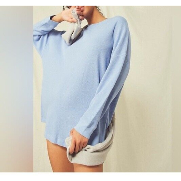 Free People Top Women's Small Oversized Early Night Thermal Blue Long Sleeve - Picture 1 of 6